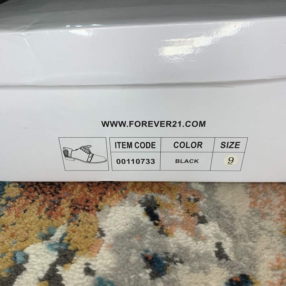 Women’s shoes - Picture 3 of 3